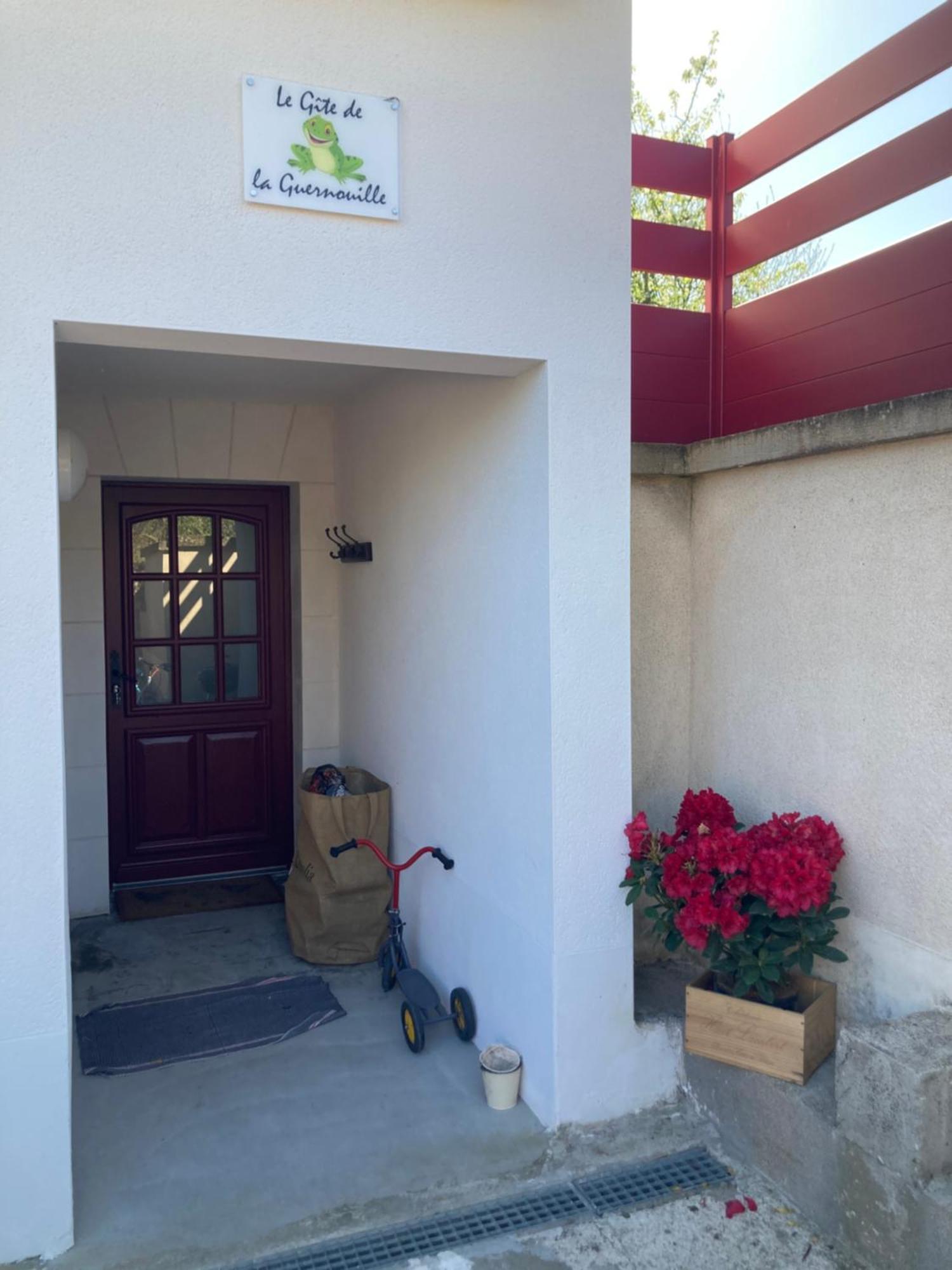 Gite De La Guernouille Lucay-le-Male Exterior photo